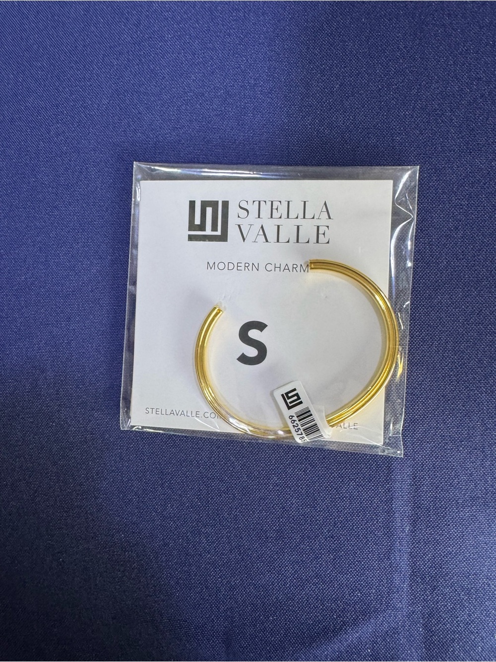 Stella Valle Gold Cuff Bracelet - Modern Charm